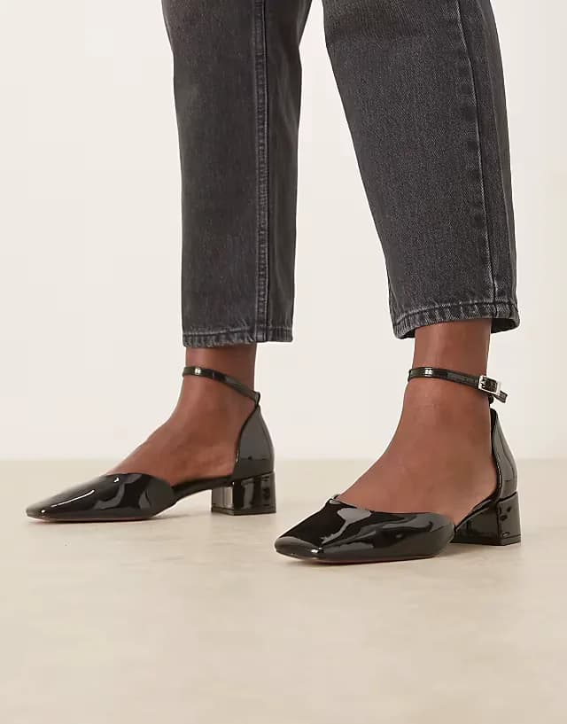 Sweet mid block heel shoes in black patent