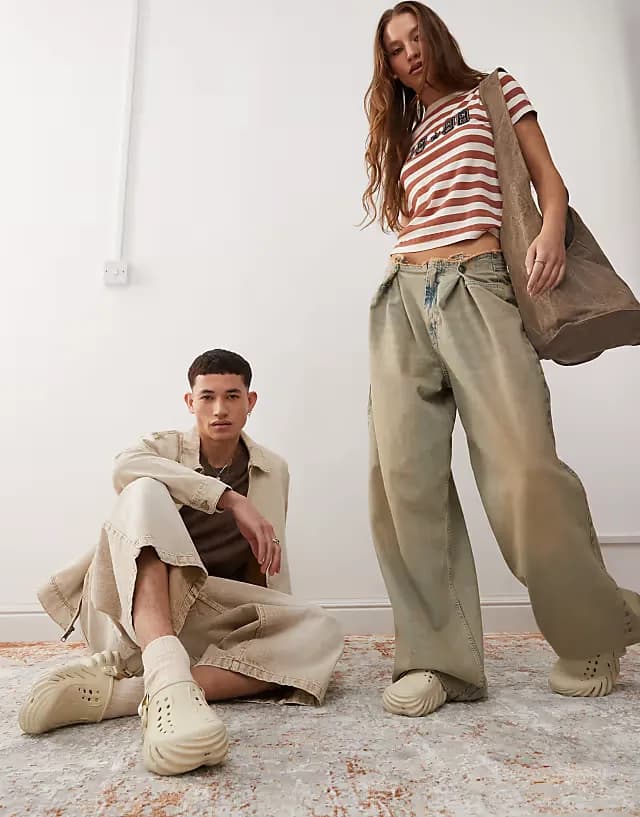 Unisex Echo clogs in bone