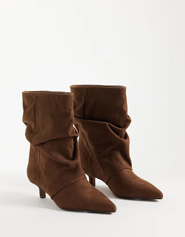 Rosario slouch kitten heel boots in chocolate suedette