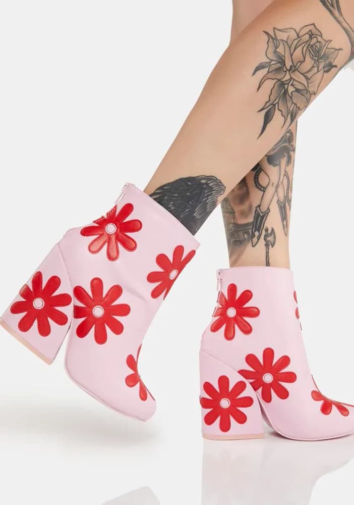 Pink Jem Daisies Boots