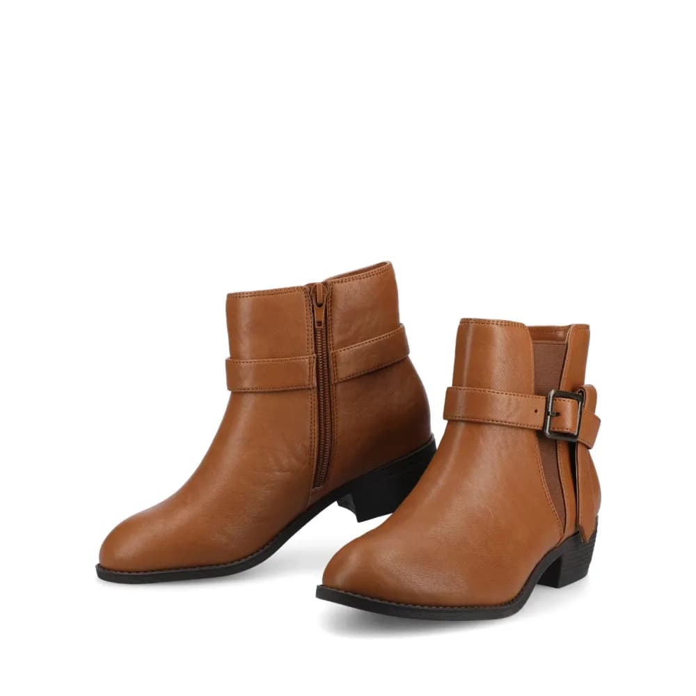 DEVINA ANKLE BOOTIES IN WIDE