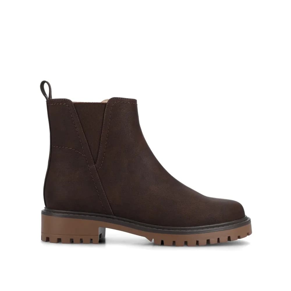 JUNNAH CHELSEA BOOTS IN WIDE