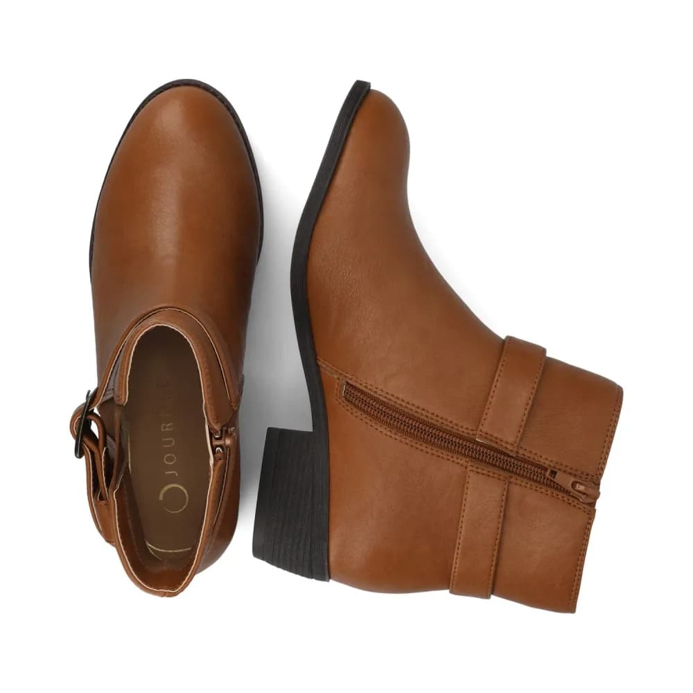 DEVINA ANKLE BOOTIES IN WIDE