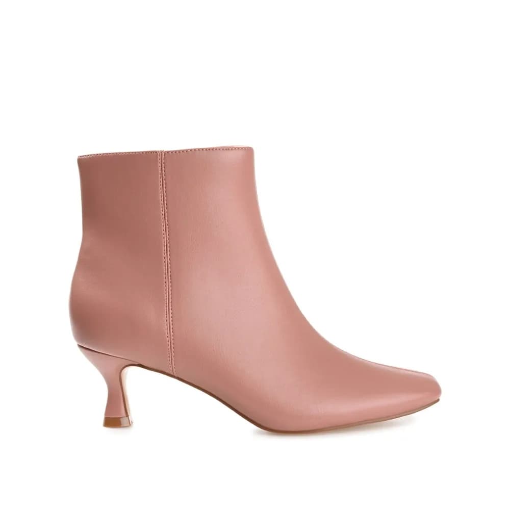 KELSSA POINTED TOE BOOTIES IN VEGAN LEATHER