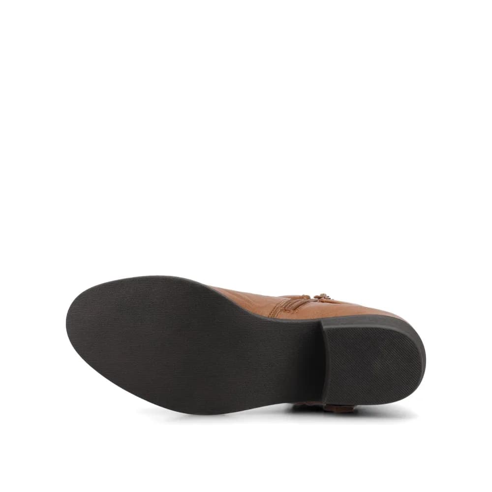 DEVINA ANKLE BOOTIES IN WIDE