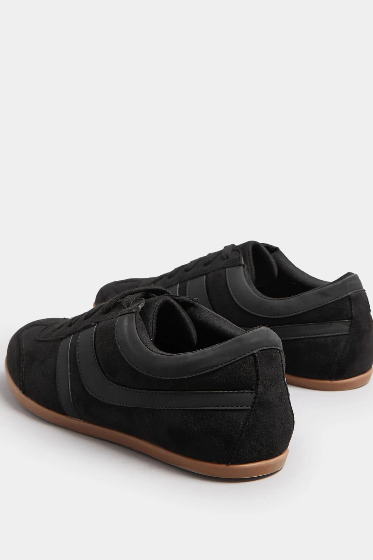 Black Padded Retro Trainers In Standard Fit