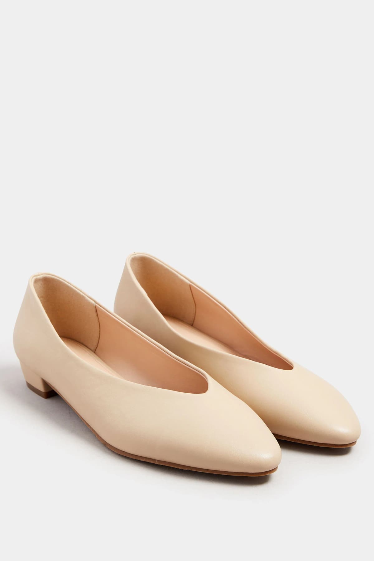Stone Brown Pointed Court Block Heel In Standard Fit