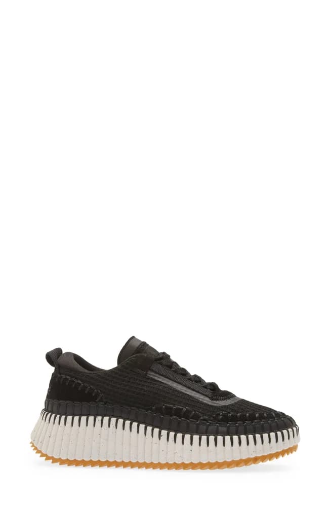 Nama Platform Sneaker