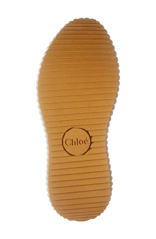 Nama Platform Sneaker