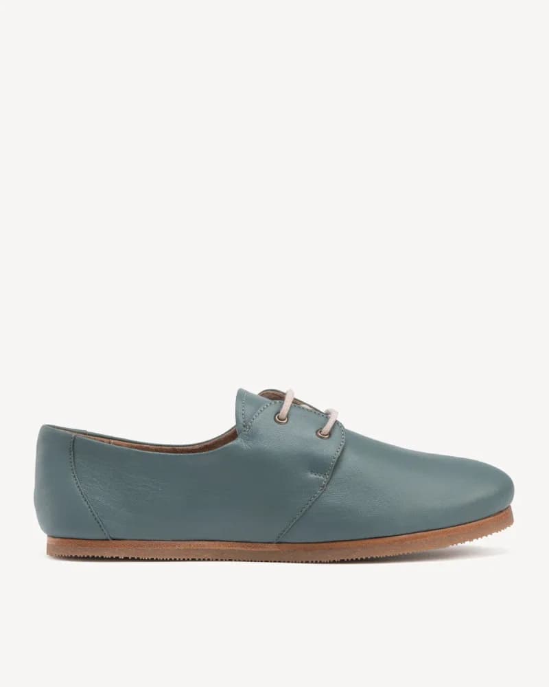The Eyelet Oxford Jute