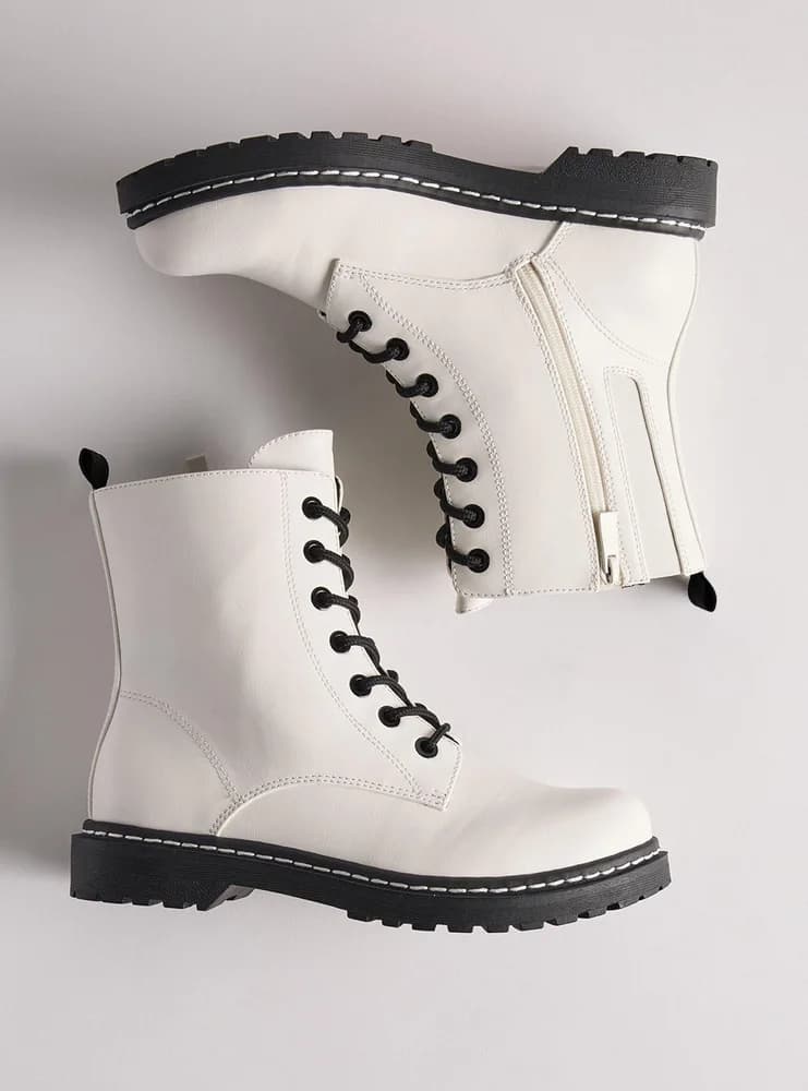 Stevie Lace-Up Combat Boot (WW)