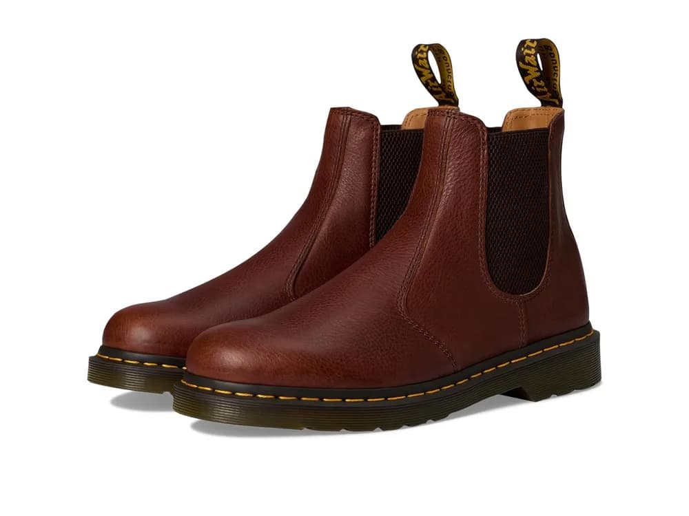 2976 Leather Chelsea Boots